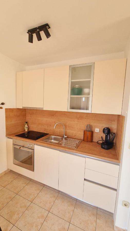 Apartmani Palma ノヴァリャ エクステリア 写真