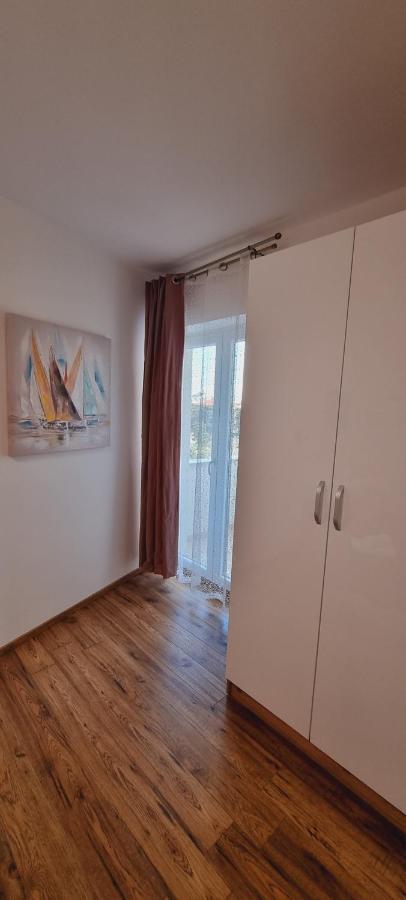 Apartmani Palma ノヴァリャ エクステリア 写真