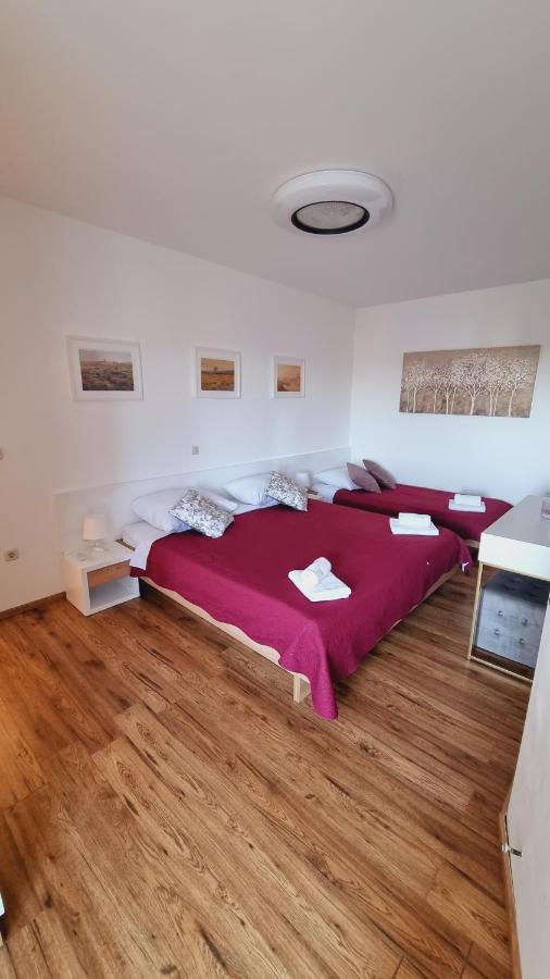 Apartmani Palma ノヴァリャ エクステリア 写真