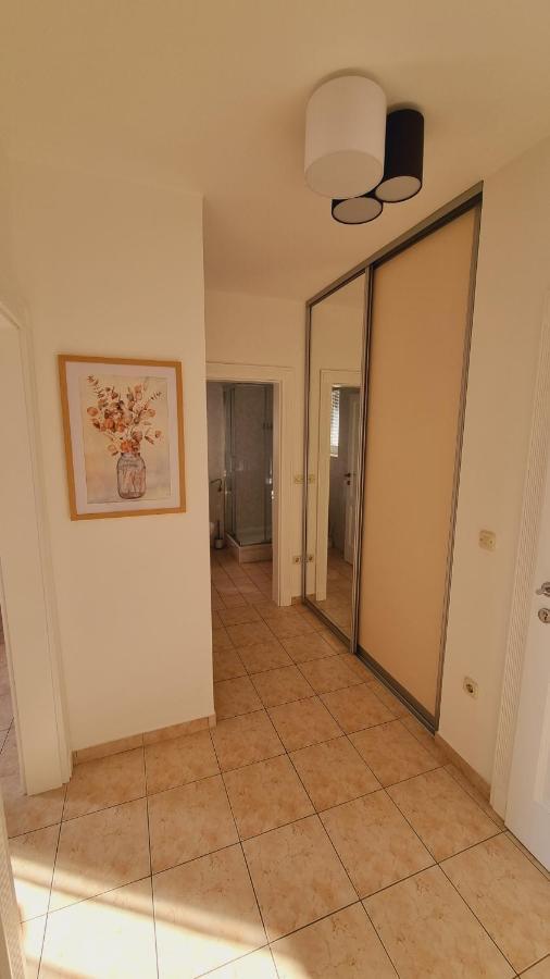 Apartmani Palma ノヴァリャ エクステリア 写真