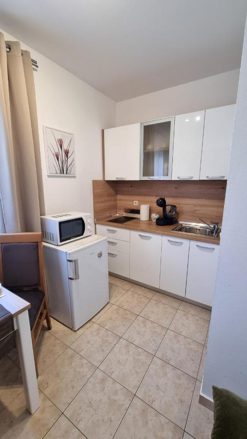 Apartmani Palma ノヴァリャ エクステリア 写真