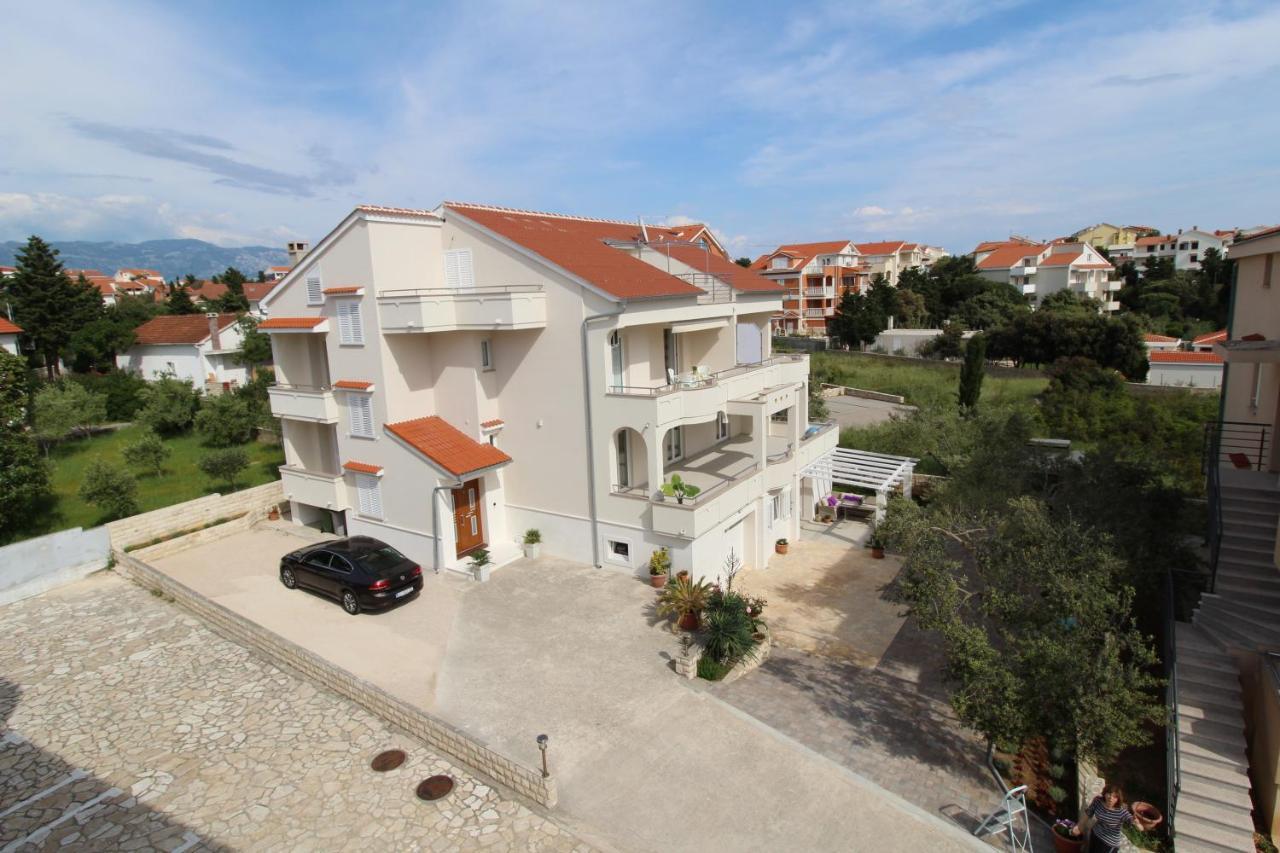 Apartmani Palma ノヴァリャ エクステリア 写真