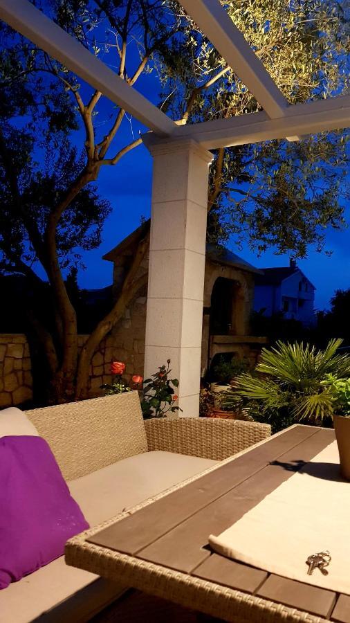 Apartmani Palma ノヴァリャ エクステリア 写真
